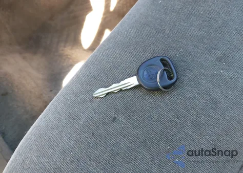 2001 Chevrolet S-10 Ls z USA, uszkodzony, nr VIN 1GCDT19W518201899